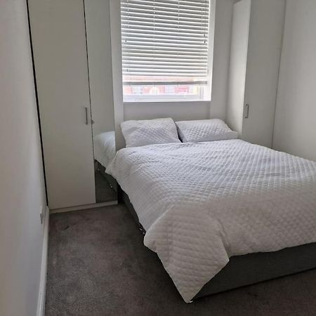 Snow White Beauty. Appartement Dublin Buitenkant foto